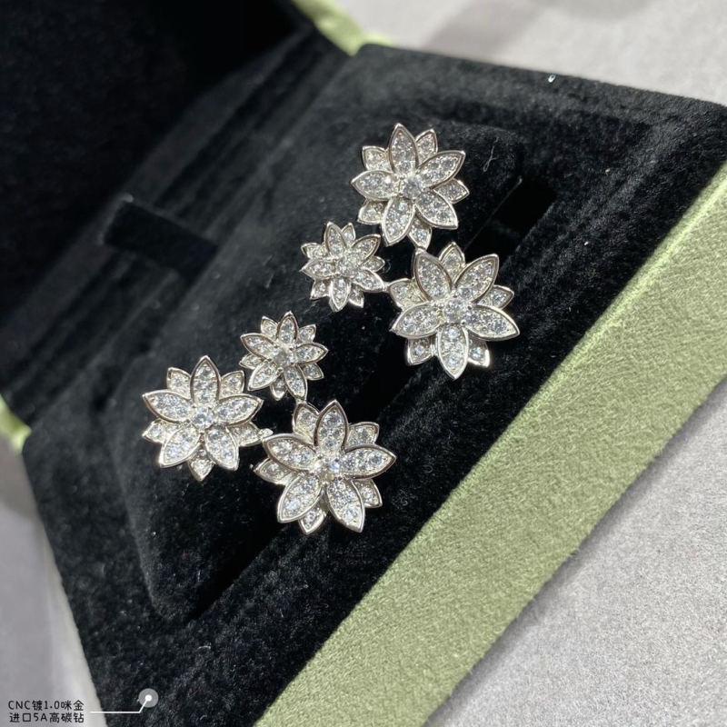 Vca Earrings